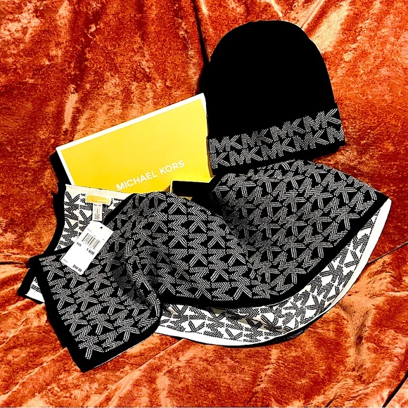 Michael Kors Hat and Scarf Set - Picture 3 of 3